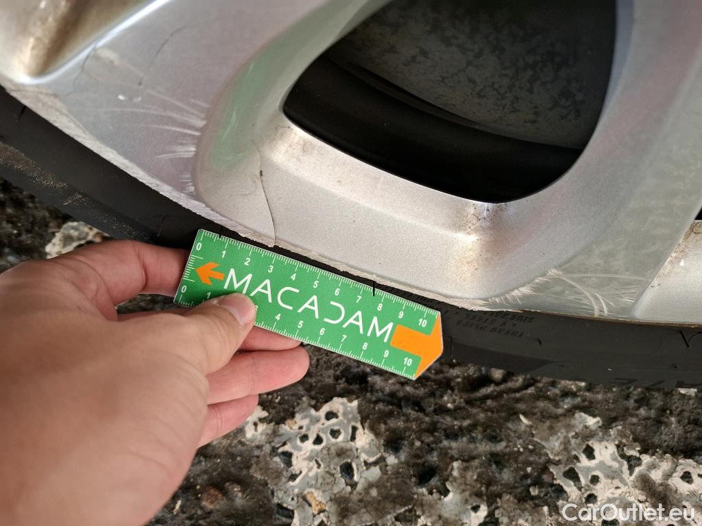  Citroen  C3  Société Feel 1.5 BlueHDI 100CV BVM6 E6d #8