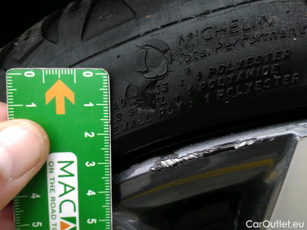  Audi  A3 AUDI  Sportback / 2020 / 5P / Berline 40 TFSI e 204 S Tronic S Line #9