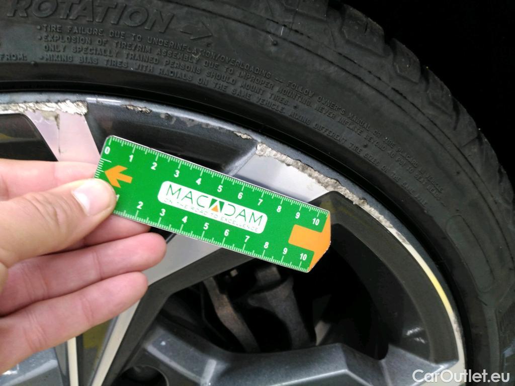  Audi  A3 AUDI  Sportback / 2020 / 5P / Berline 40 TFSI e 204 S Tronic S Line #23