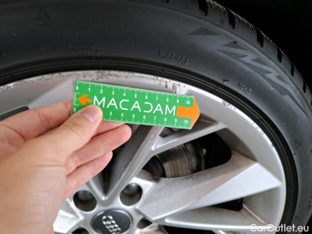  Audi  A5 Sportback AUDI  / 2019 / 5P / Berline 35 TDI 163 S TRONIC 7 BUSI LINE SB #36