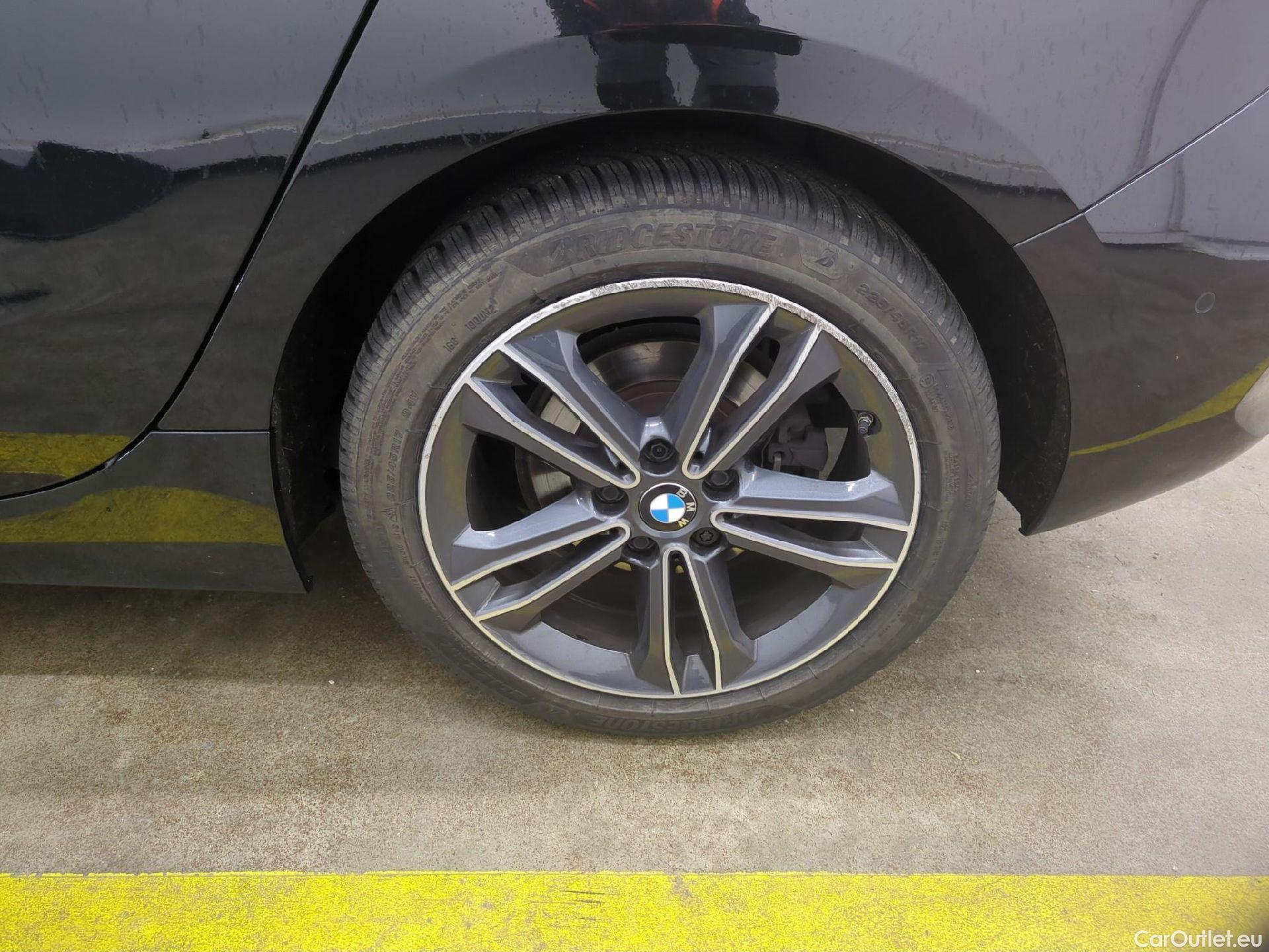  Bmw  Serie 1 Série 1 Berline 118 i Edition Sport 1.5 135CV BVA7 E6d #3