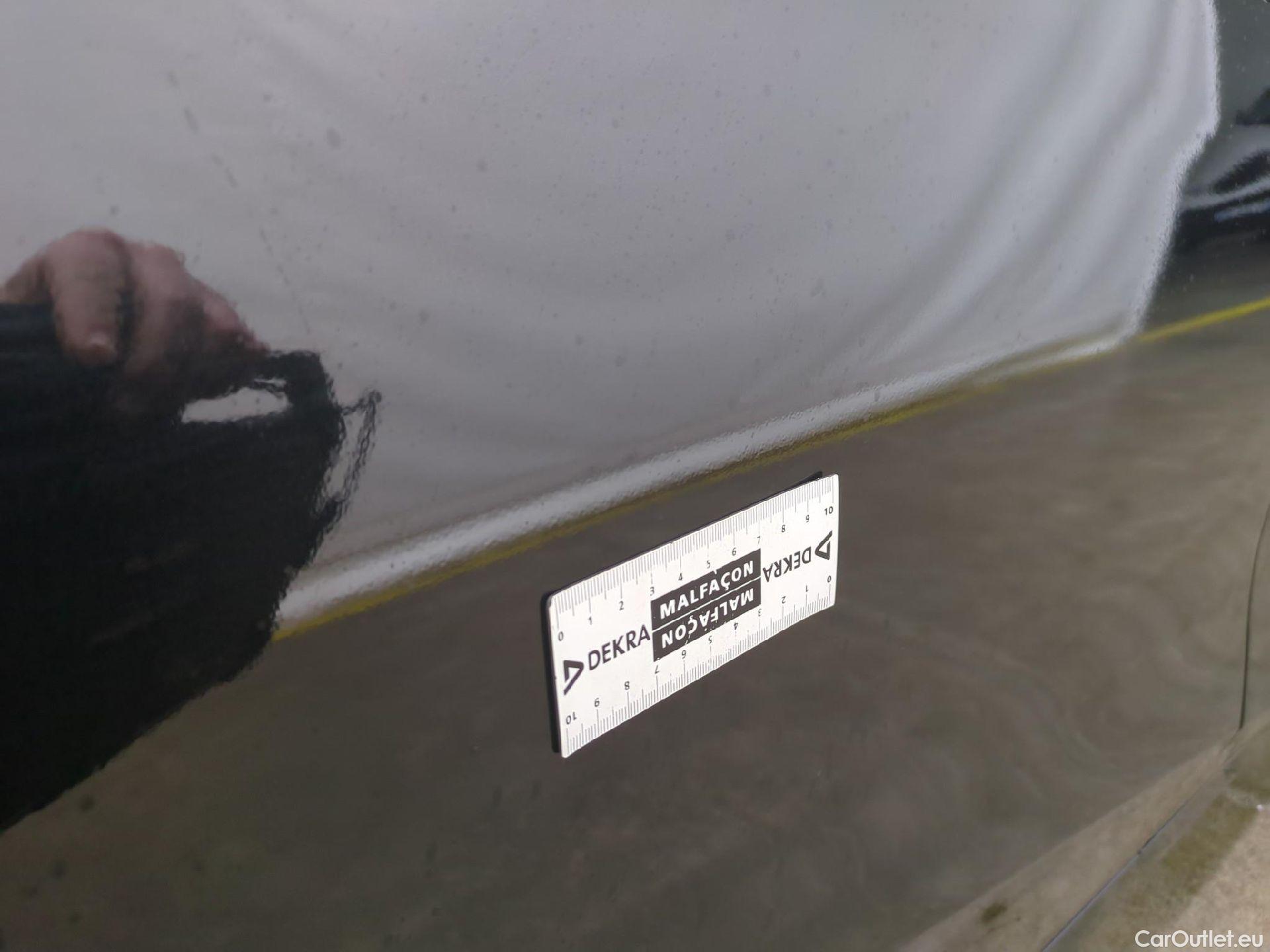  Bmw  Serie 1 Série 1 Berline 118 i Edition Sport 1.5 135CV BVA7 E6d #37