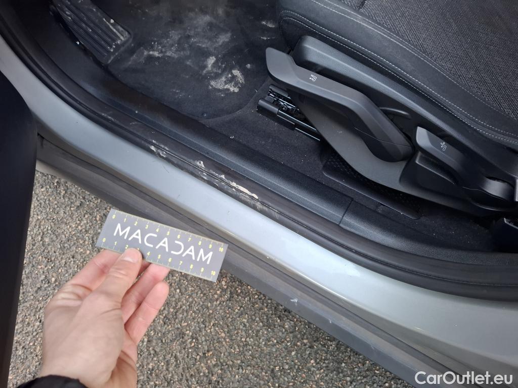  Bmw  X1 BMW  / 2022 / 5P / SUV sDrive18i Business Design DKG7 #29