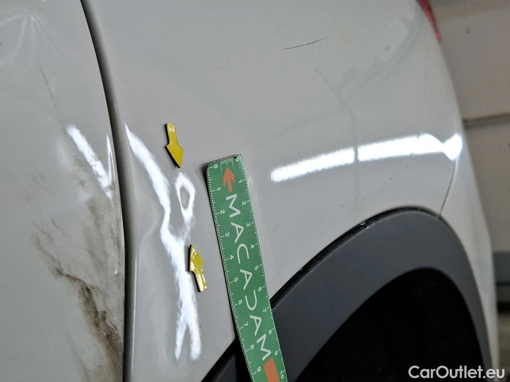  Bmw  X1 Série  sDrive18d Lounge 2.0 150CV BVA8 E6 #18