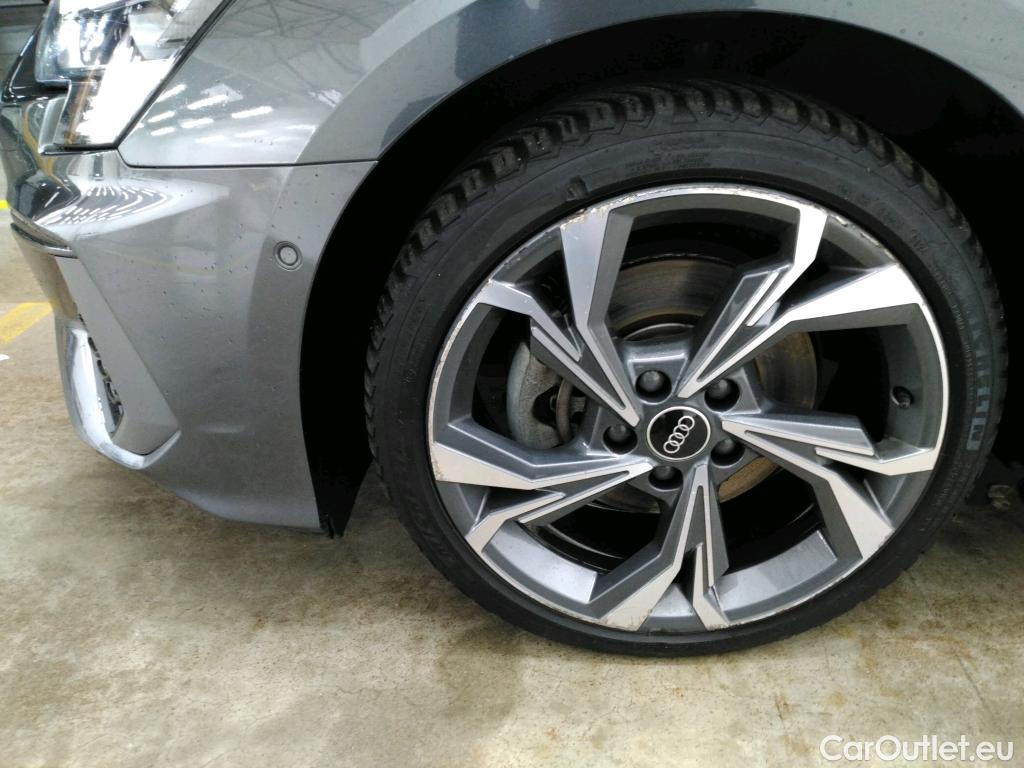  Audi  A3 AUDI  Sportback / 2020 / 5P / Berline 40 TFSI e 204 S Tronic S Line #12