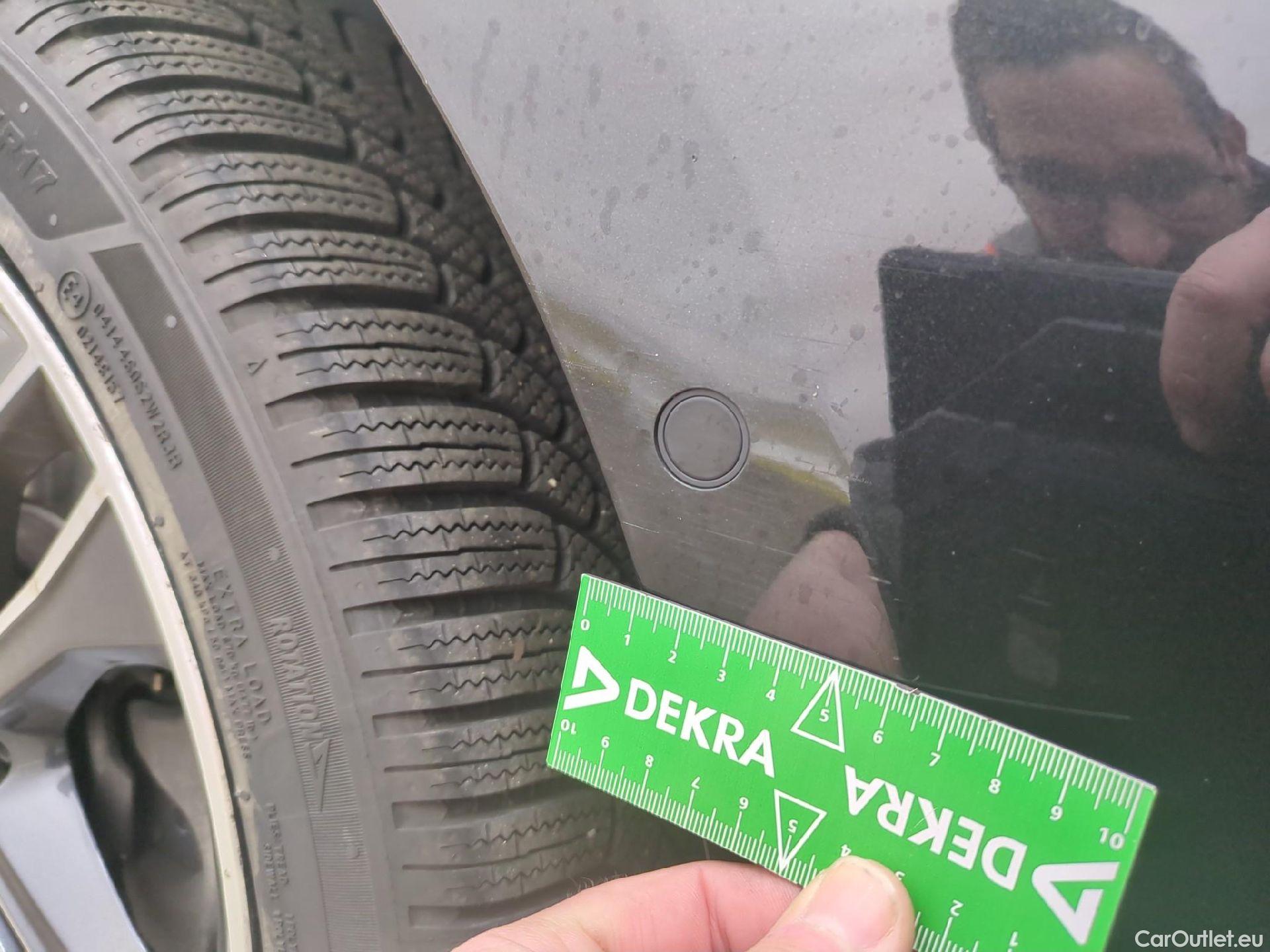  Bmw  Serie 1 Série 1 Berline 118 i Edition Sport 1.5 135CV BVA7 E6d #15