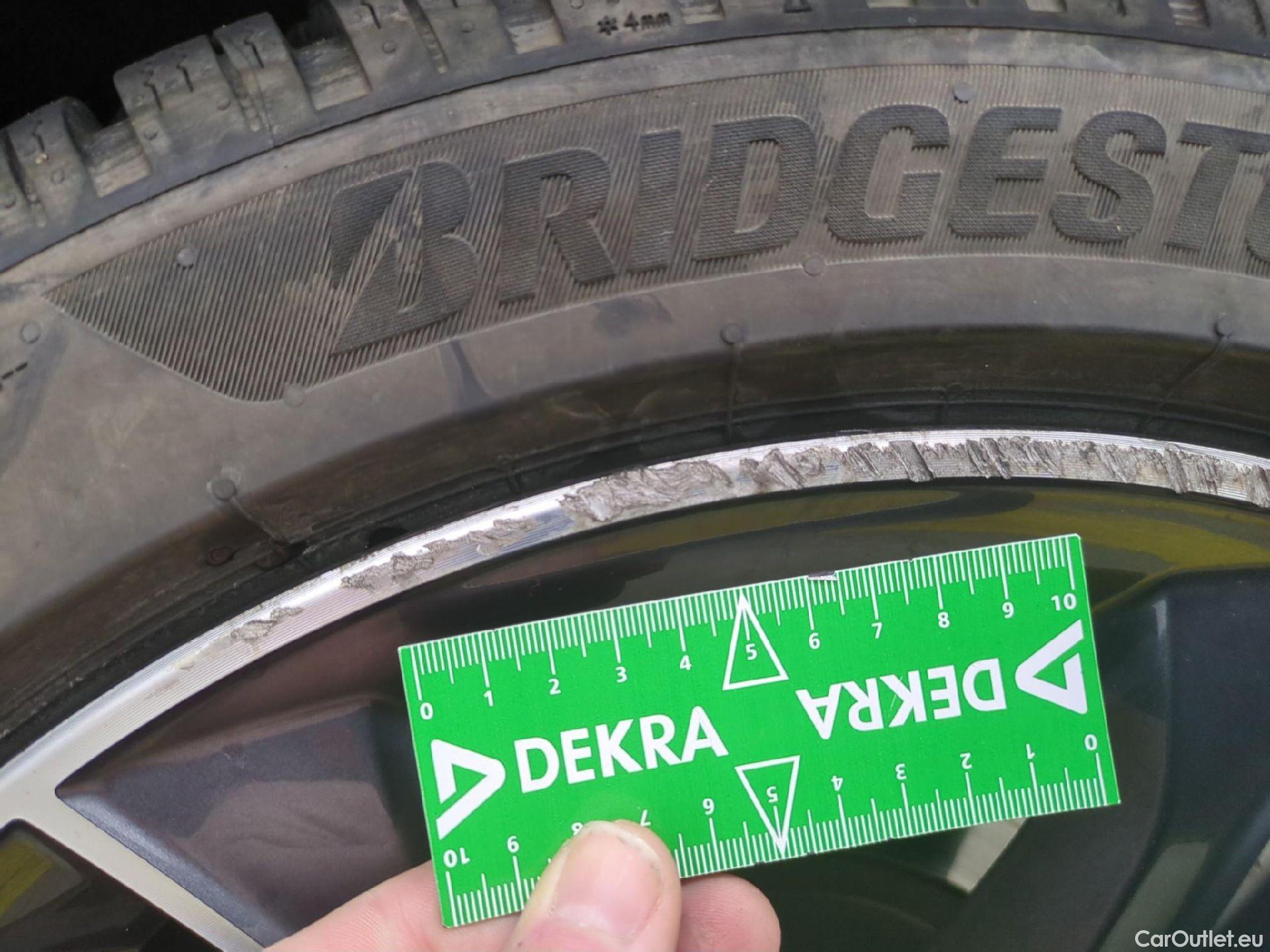  Bmw  Serie 1 Série 1 Berline 118 i Edition Sport 1.5 135CV BVA7 E6d #6