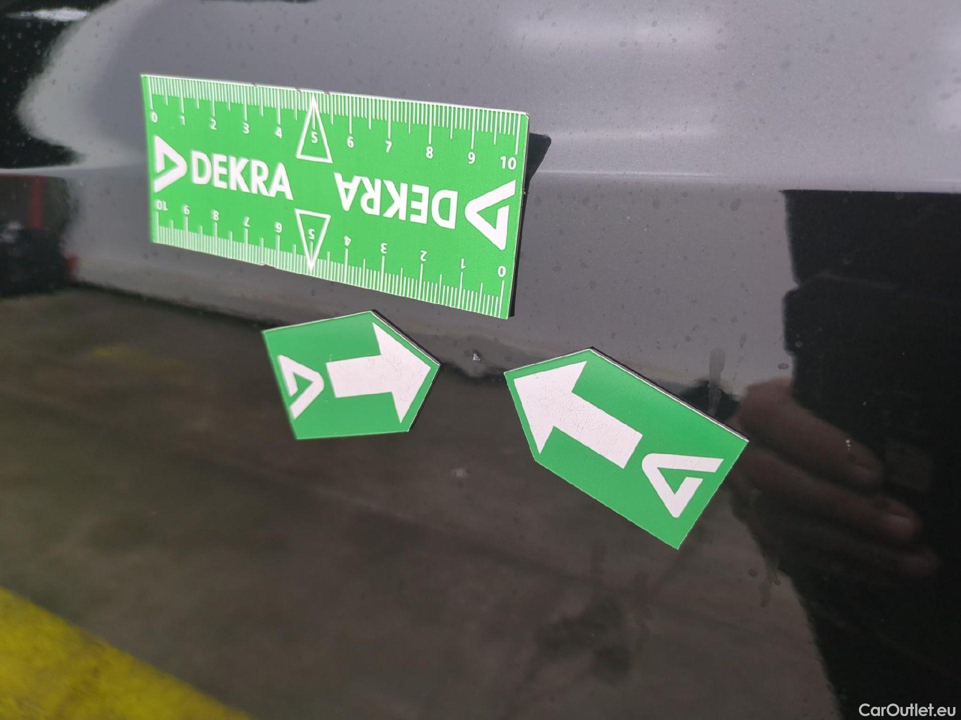  Bmw  Serie 1 Série 1 Berline 118 i Edition Sport 1.5 135CV BVA7 E6d #23