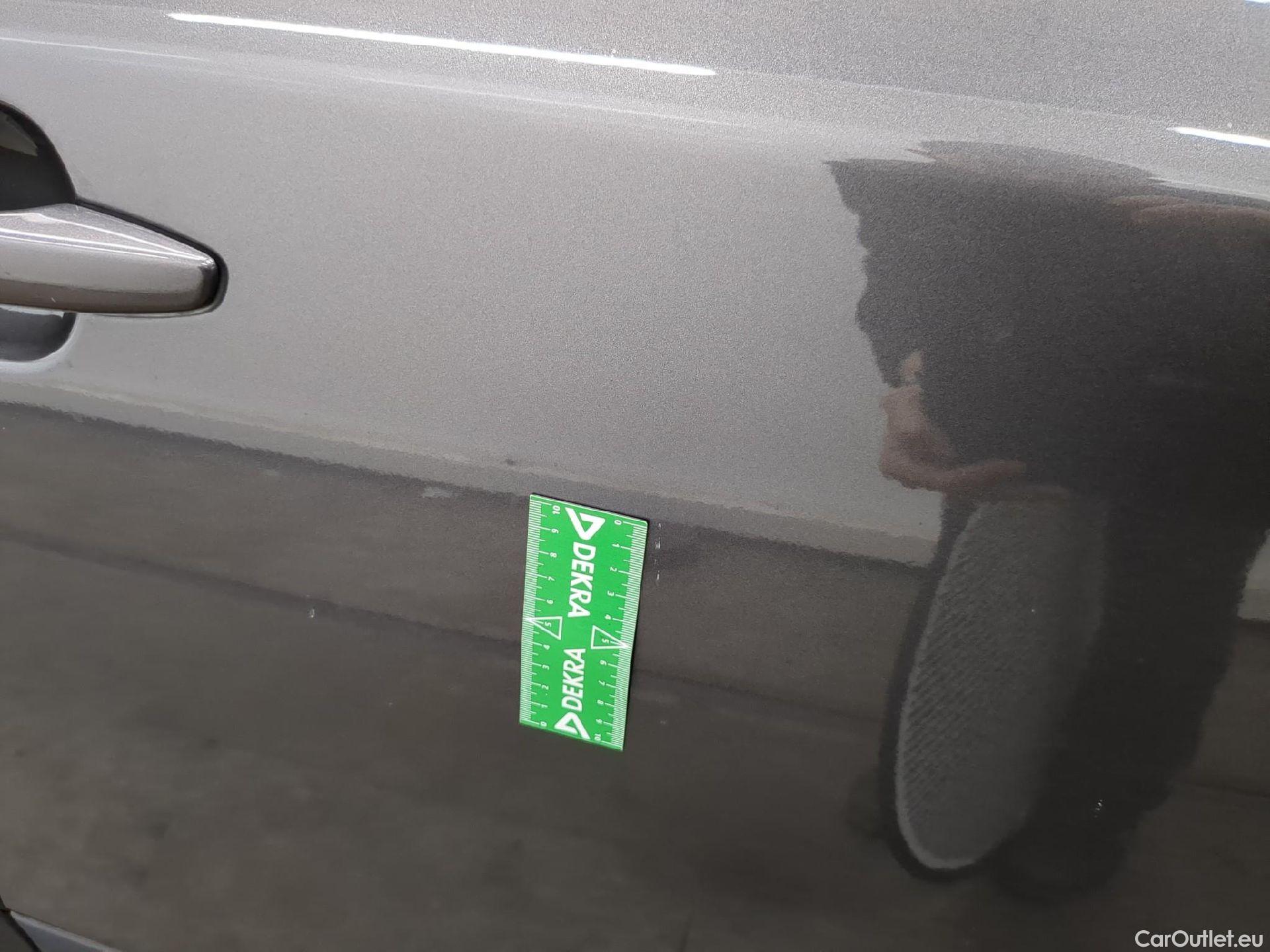  Peugeot  2008  Active Pack 1.2 PureTech 130CV BVA8 E6d #8