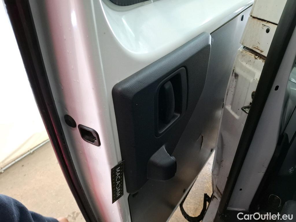  Citroen  Jumpy CITROEN  4p Combi Taille XL BlueHDi 120 S&S BVM6 Confort #15