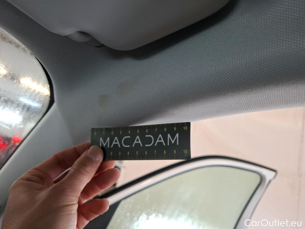  Peugeot  2008  Allure Pack 1.5 HDi 130CV BVA8 E6d #21