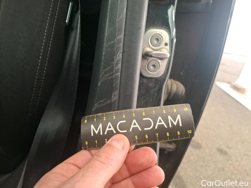  Peugeot  208  Affaire Premium Pack 1.2 80CV BVM5 E6dT #14