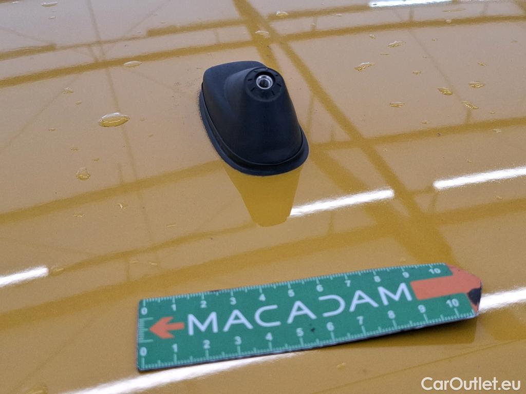  Peugeot  208  Allure Pack 1.2 PureTech 100CV BVM6 E6d #17