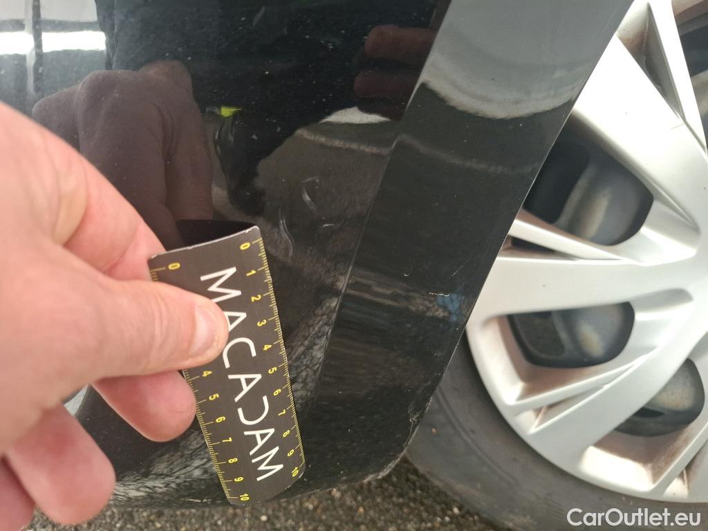  Peugeot  208  Affaire Premium Pack 1.2 80CV BVM5 E6dT #32