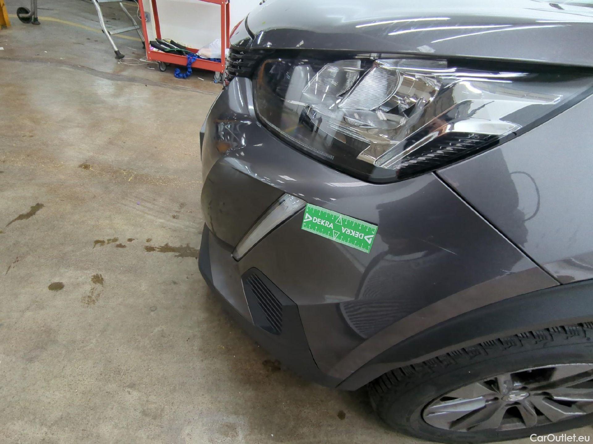  Peugeot  2008  Active Pack 1.2 PureTech 130CV BVA8 E6d #15