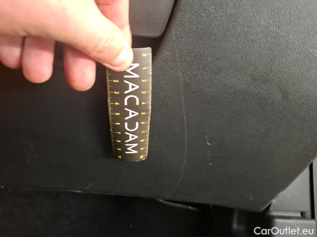  Peugeot  208  Affaire Premium Pack 1.2 80CV BVM5 E6dT #12