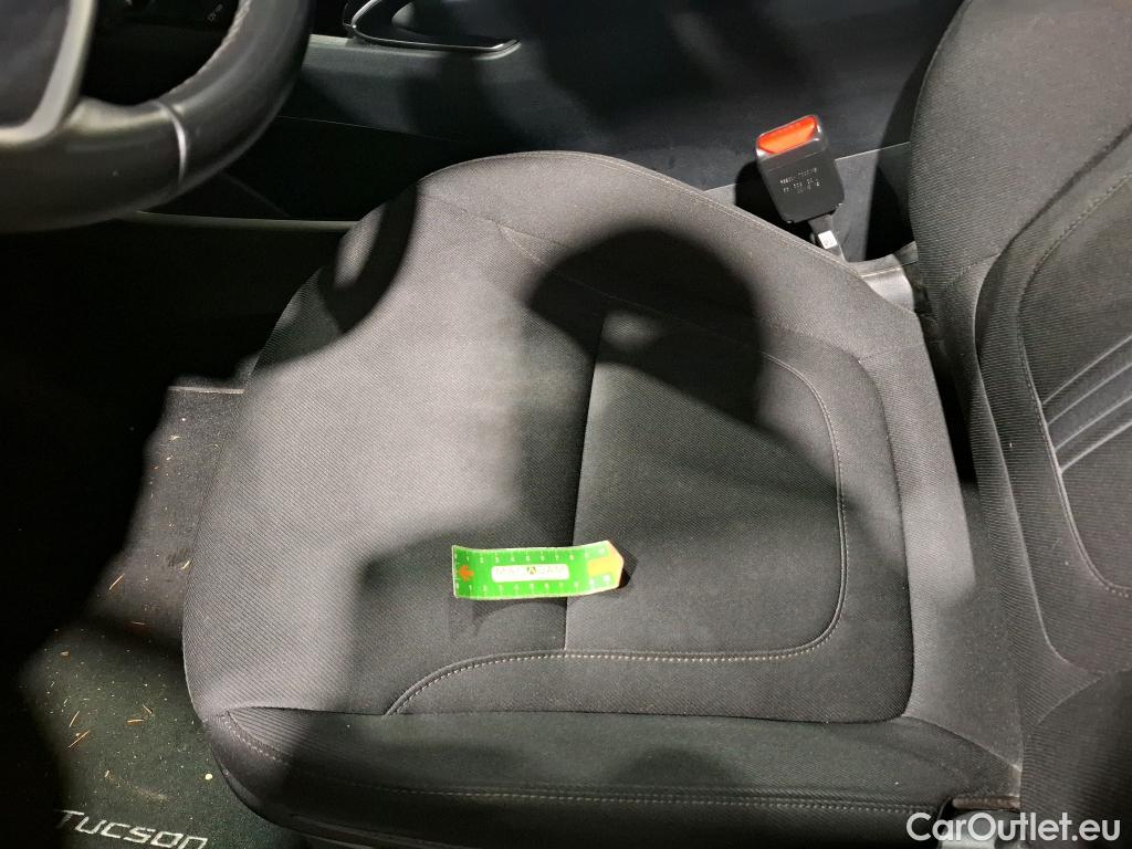  Hyundai  Tucson  Business Hybrid 2WD 1.6 T-GDI 230CV BVA6 E6d #17