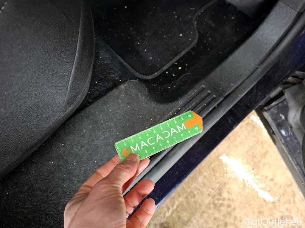  DS  DS7 DS DS 7 Crossback / 2017 / 5P / SUV E-TENSE 225 Business #5