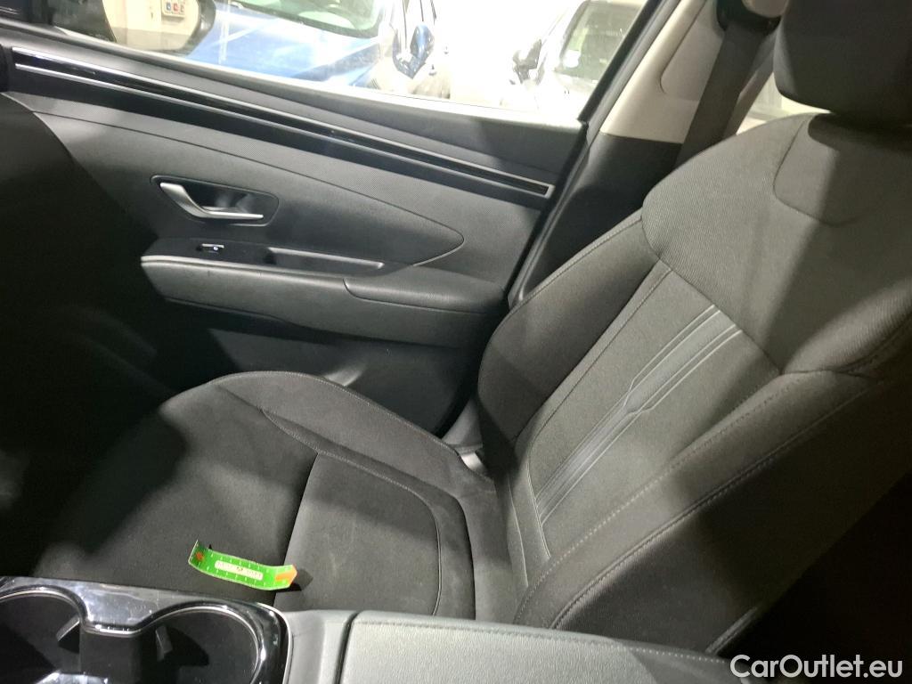  Hyundai  Tucson  Business Hybrid 2WD 1.6 T-GDI 230CV BVA6 E6d #18