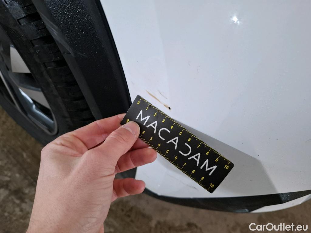  Peugeot  2008  Allure Pack 1.5 HDi 130CV BVA8 E6d #35