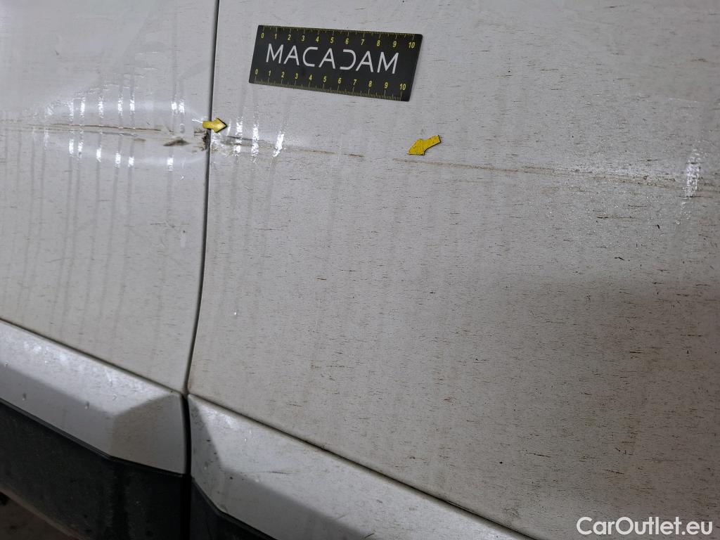  Peugeot  2008  Allure Pack 1.5 HDi 130CV BVA8 E6d #6