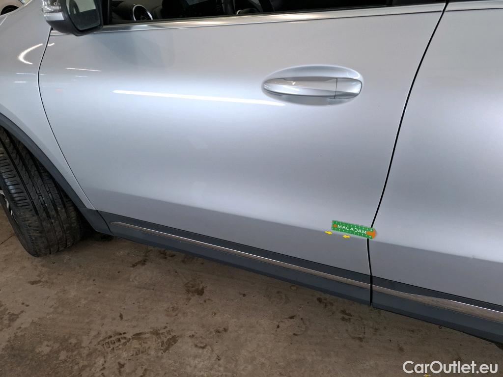  Mercedes  GLA MERCEDES-BENZ  / 2020 / 5P / SUV  250 e BUSINESS LINE DCT #6