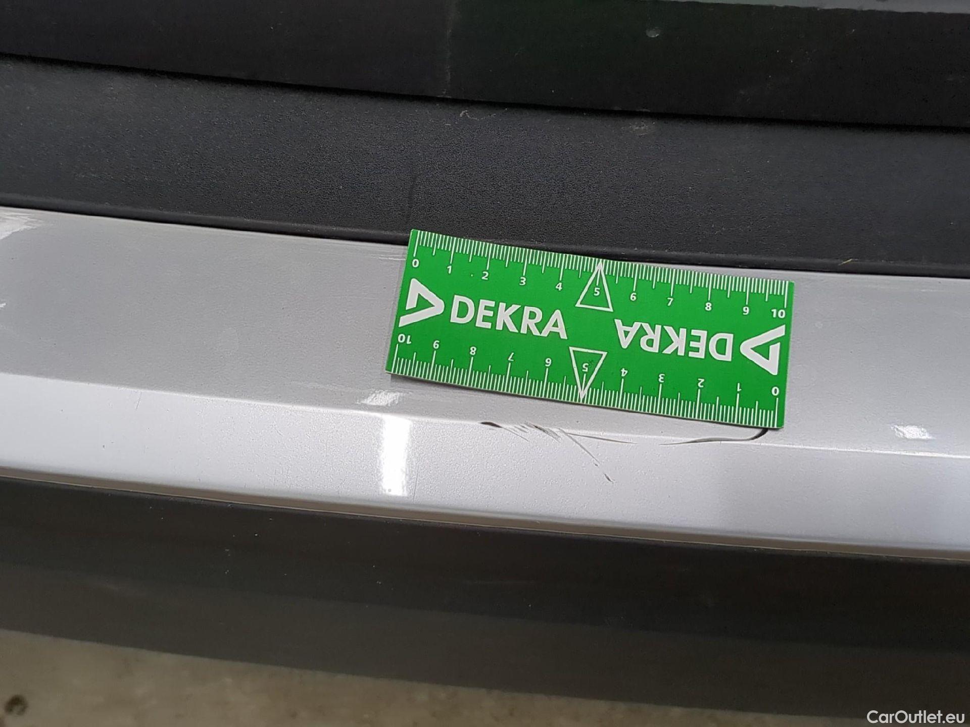  Peugeot  2008  Active Pack 1.2 PureTech 130CV BVA8 E6d #23