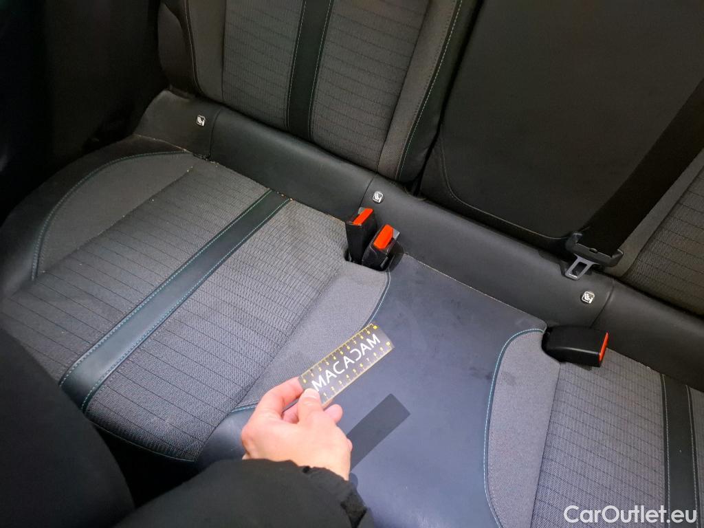  Peugeot  2008  Allure Pack 1.5 HDi 130CV BVA8 E6d #18