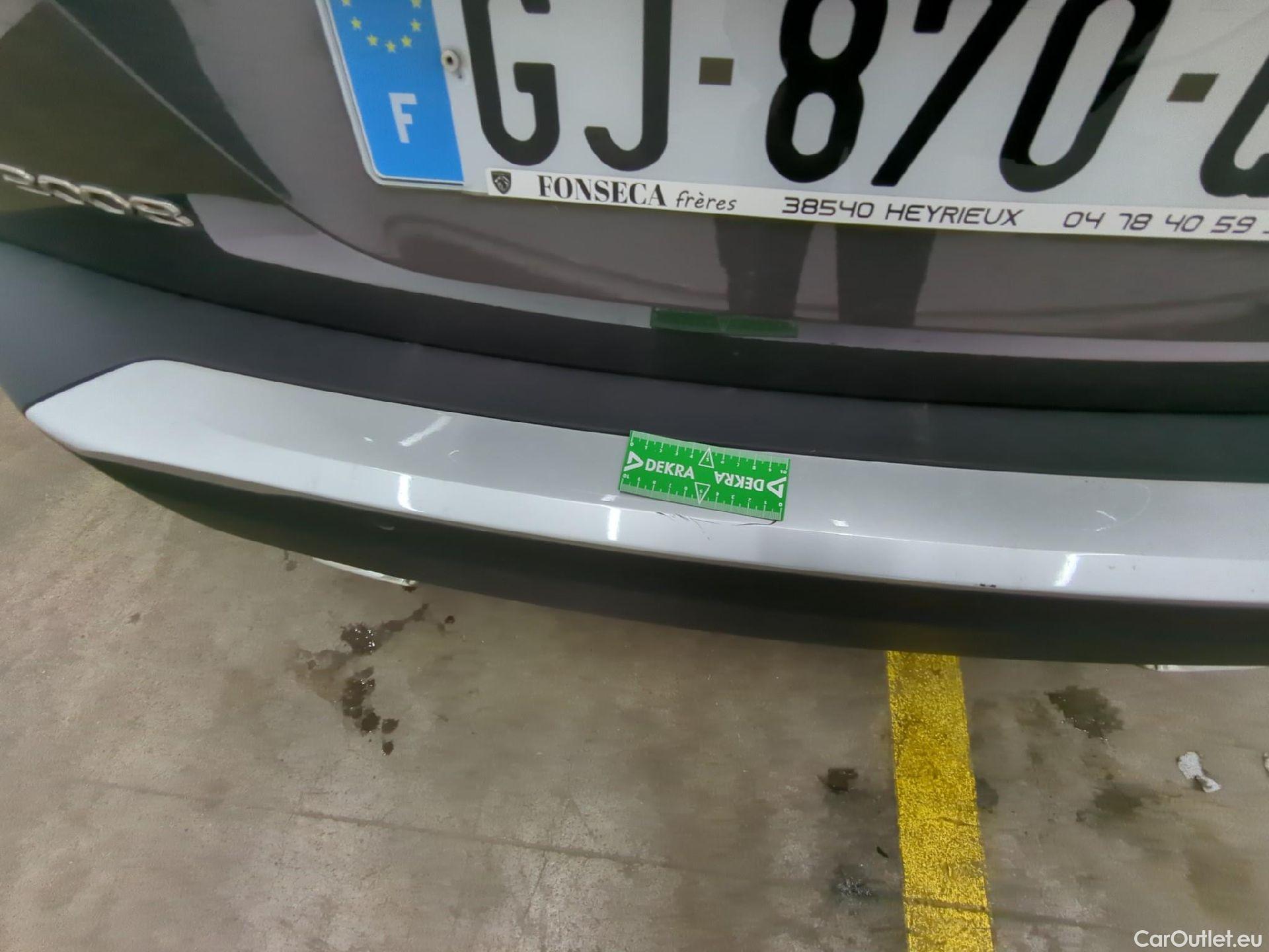  Peugeot  2008  Active Pack 1.2 PureTech 130CV BVA8 E6d #22