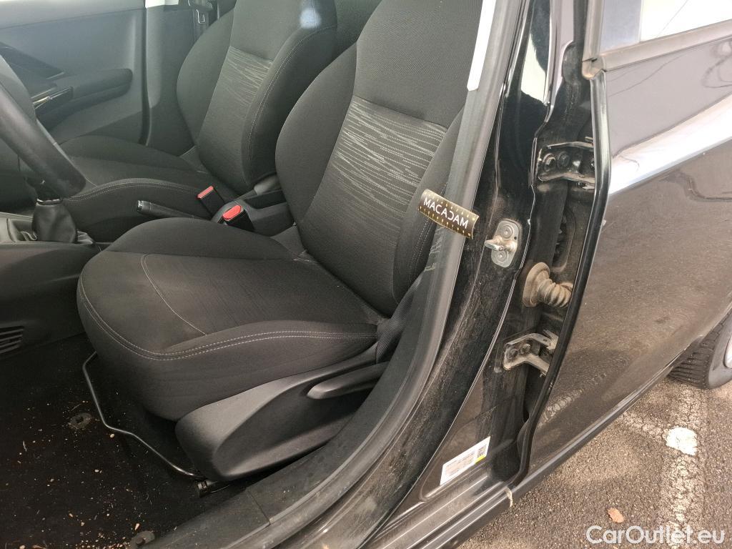  Peugeot  208  Affaire Premium Pack 1.2 80CV BVM5 E6dT #13