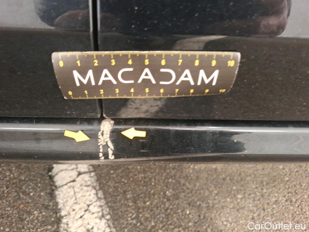  Peugeot  208  Affaire Premium Pack 1.2 80CV BVM5 E6dT #38