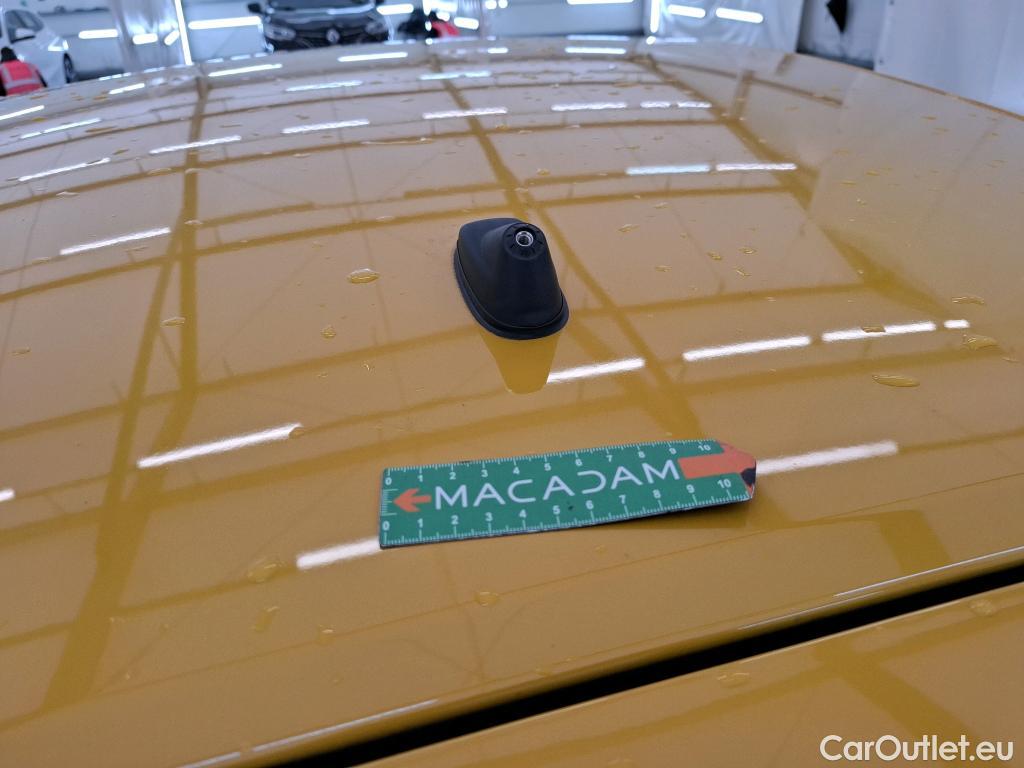  Peugeot  208  Allure Pack 1.2 PureTech 100CV BVM6 E6d #16