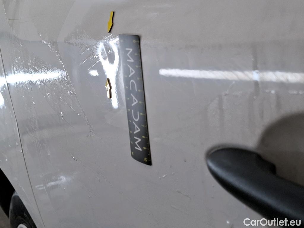  Renault  Kangoo  II Express Extra (Série Spéciale) 1.5 dCi 90CV BVA6 E6 #17