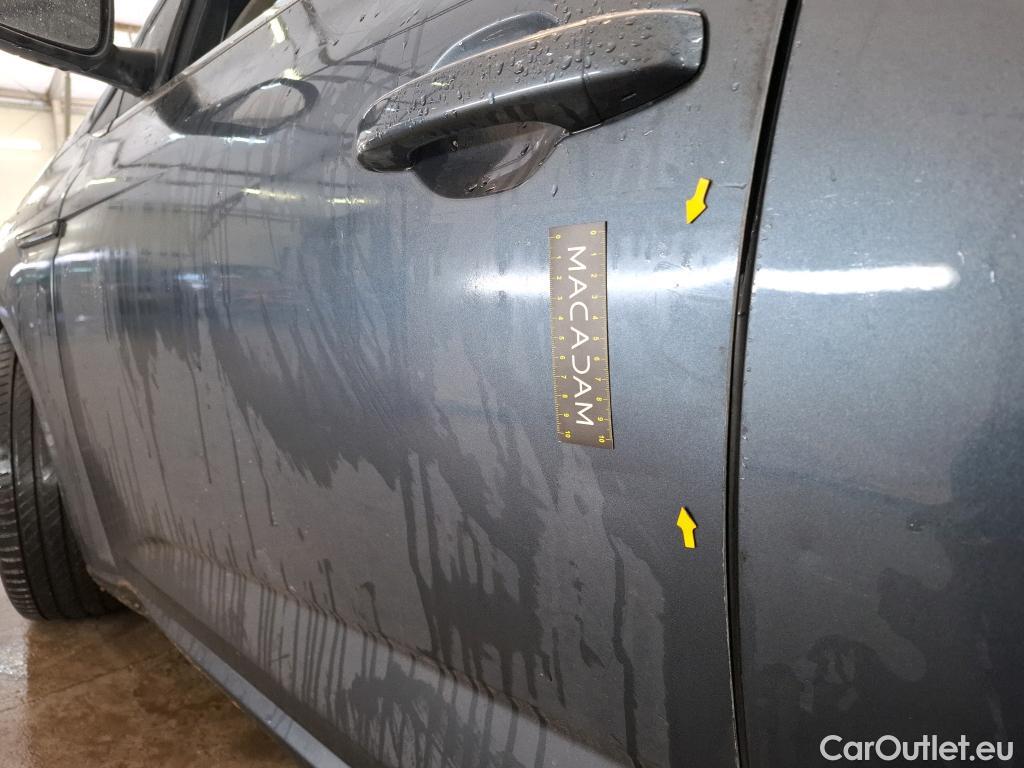  Renault  Megane RENAULT Mégane Berline / 2015 / 5P / Berline &Business Energy dCi 110 #28