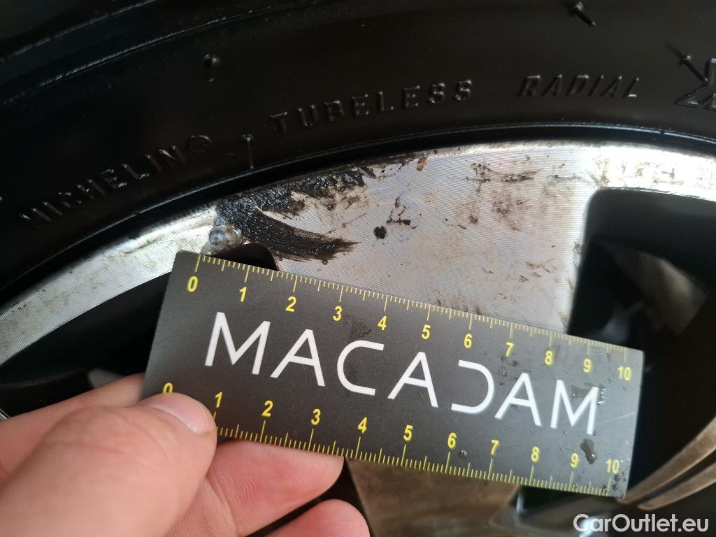  Renault  Captur  5p Crossover Business dCi 90 / TRANSFO VP/VF #31