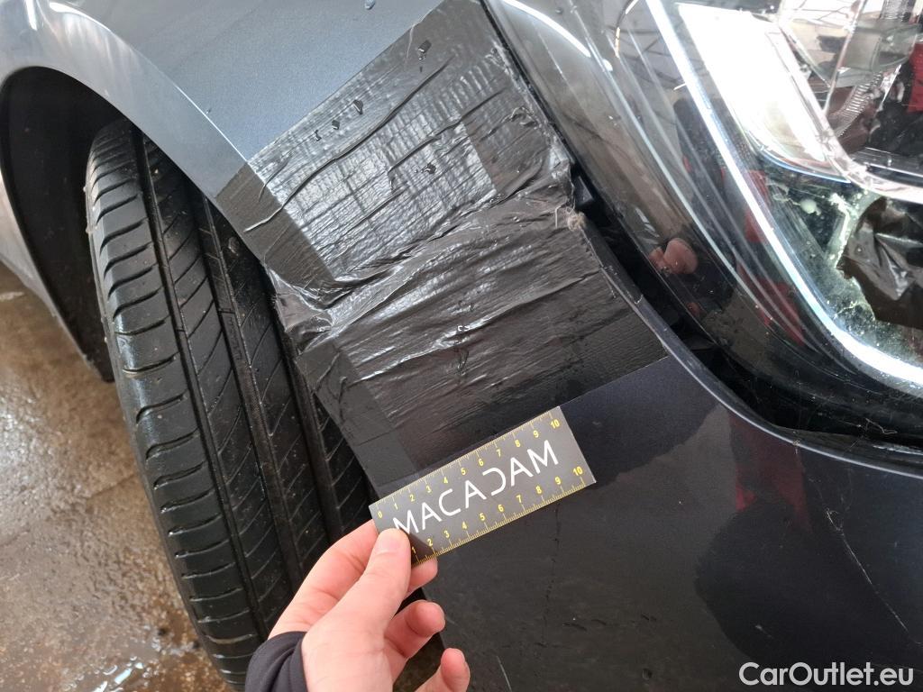  Renault  Megane RENAULT Mégane Berline / 2015 / 5P / Berline &Business Energy dCi 110 #38