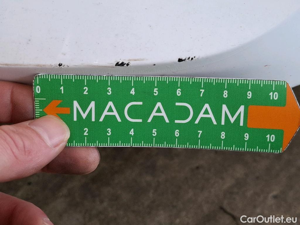  Peugeot  208  Allure Business 1.2 PureTech 100CV BVM6 E6d #26