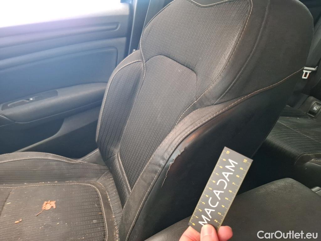  Renault  Megane RENAULT Mégane Berline / 2015 / 5P / Berline &Business Energy dCi 110 #52