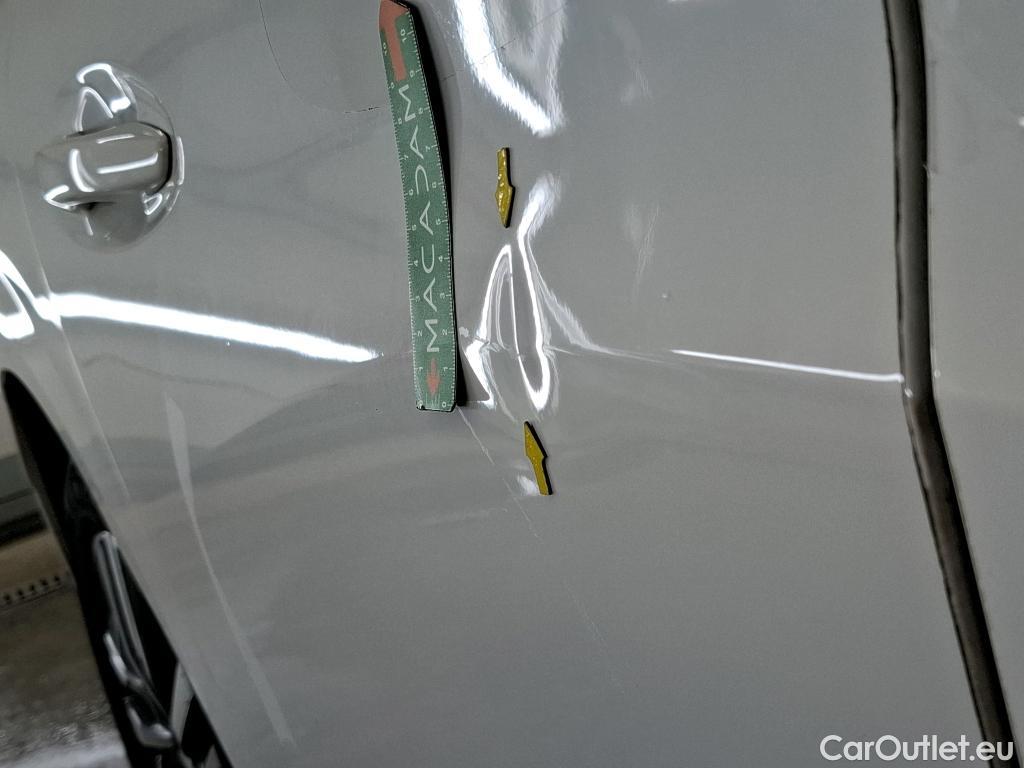  Peugeot  208  Allure Business 1.2 PureTech 100CV BVM6 E6d #2