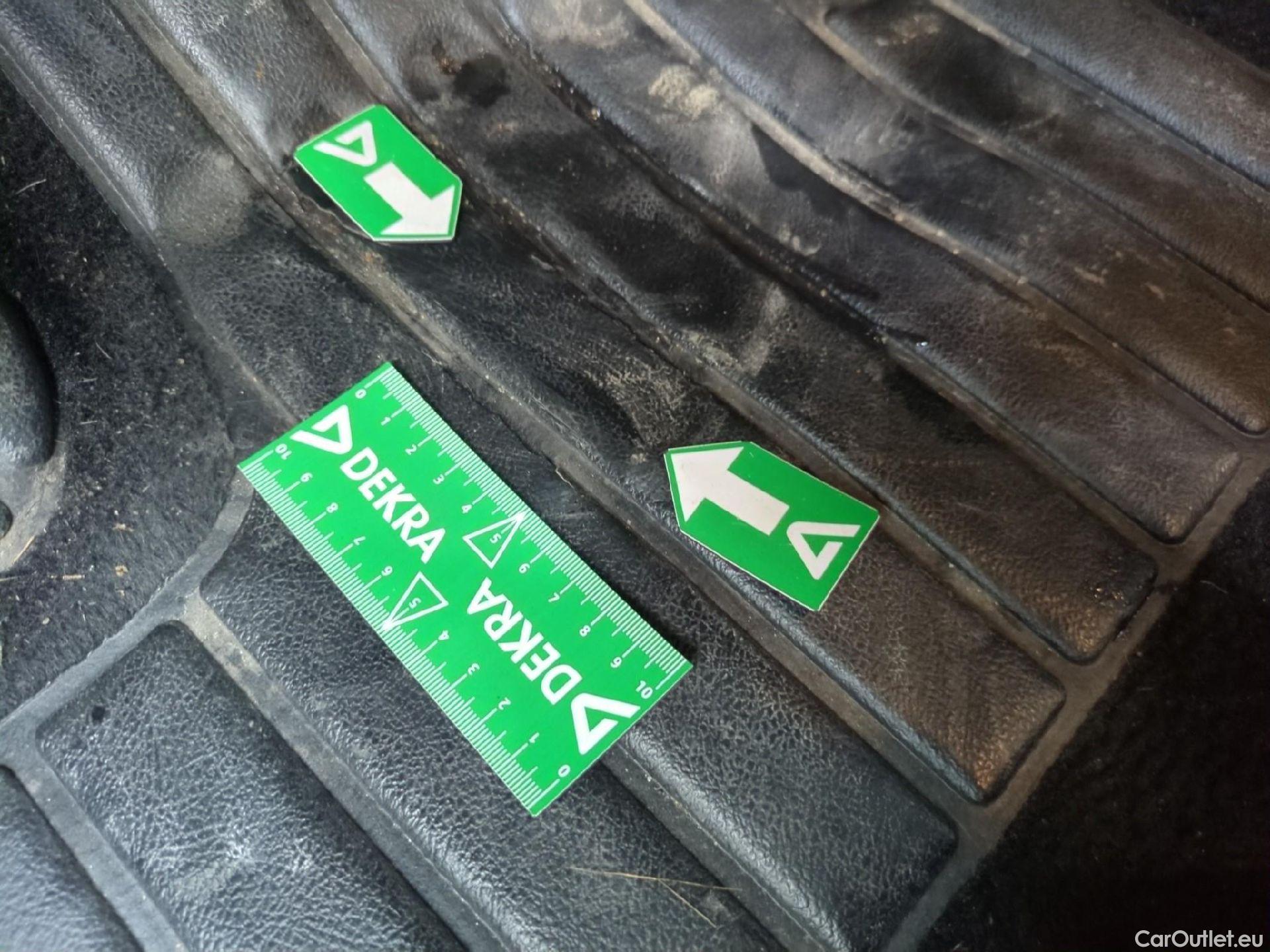  Renault  Clio RENAULT  5p Berline Business TCe 90 #2