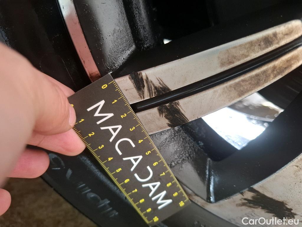  Renault  Captur  5p Crossover Business dCi 90 / TRANSFO VP/VF #35