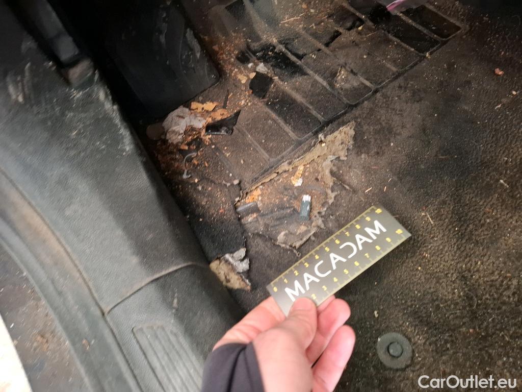  Renault  Megane RENAULT Mégane Berline / 2015 / 5P / Berline &Business Energy dCi 110 #17