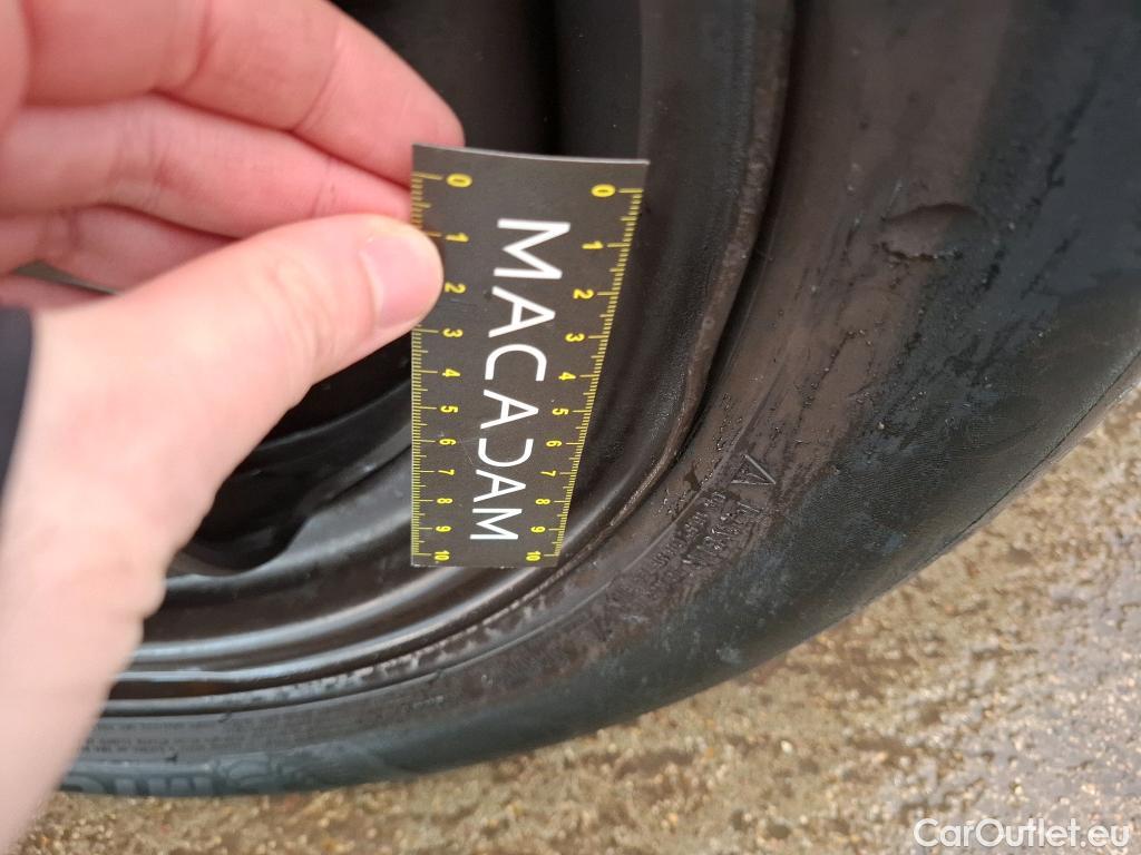  Renault  Megane RENAULT Mégane Berline / 2015 / 5P / Berline &Business Energy dCi 110 #62