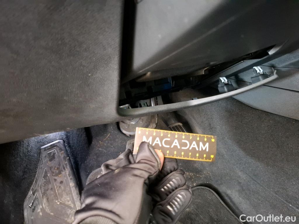  Peugeot  508  Allure Business 1.5 HDi 130CV BVA8 E6d #32