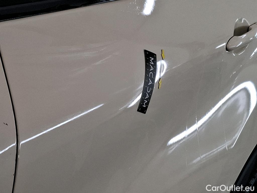  Renault  Captur  5p Crossover Business dCi 90 / TRANSFO VP/VF #40