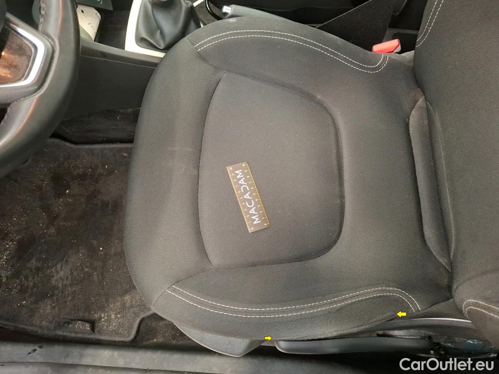  Renault  Captur  5p Crossover Business dCi 90 / TRANSFO VP/VF #38