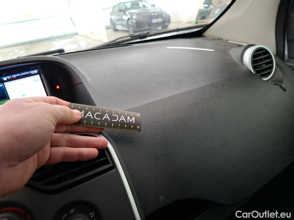  Renault  Kangoo  II Express Extra (Série Spéciale) 1.5 dCi 90CV BVA6 E6 #4