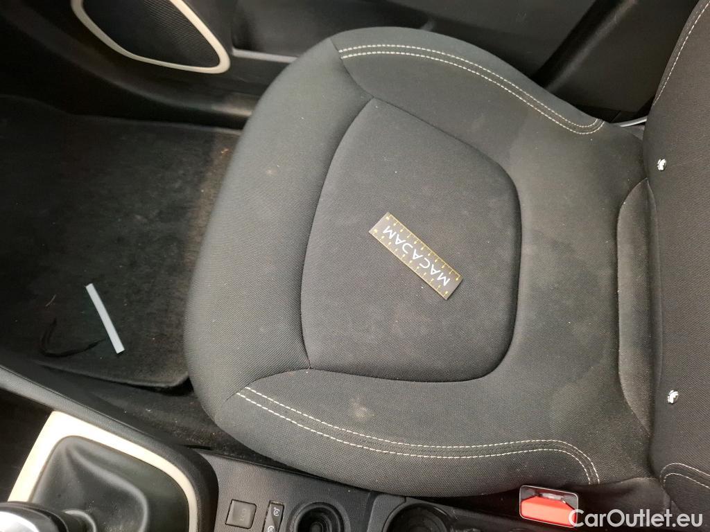  Renault  Captur  5p Crossover Business dCi 90 / TRANSFO VP/VF #41