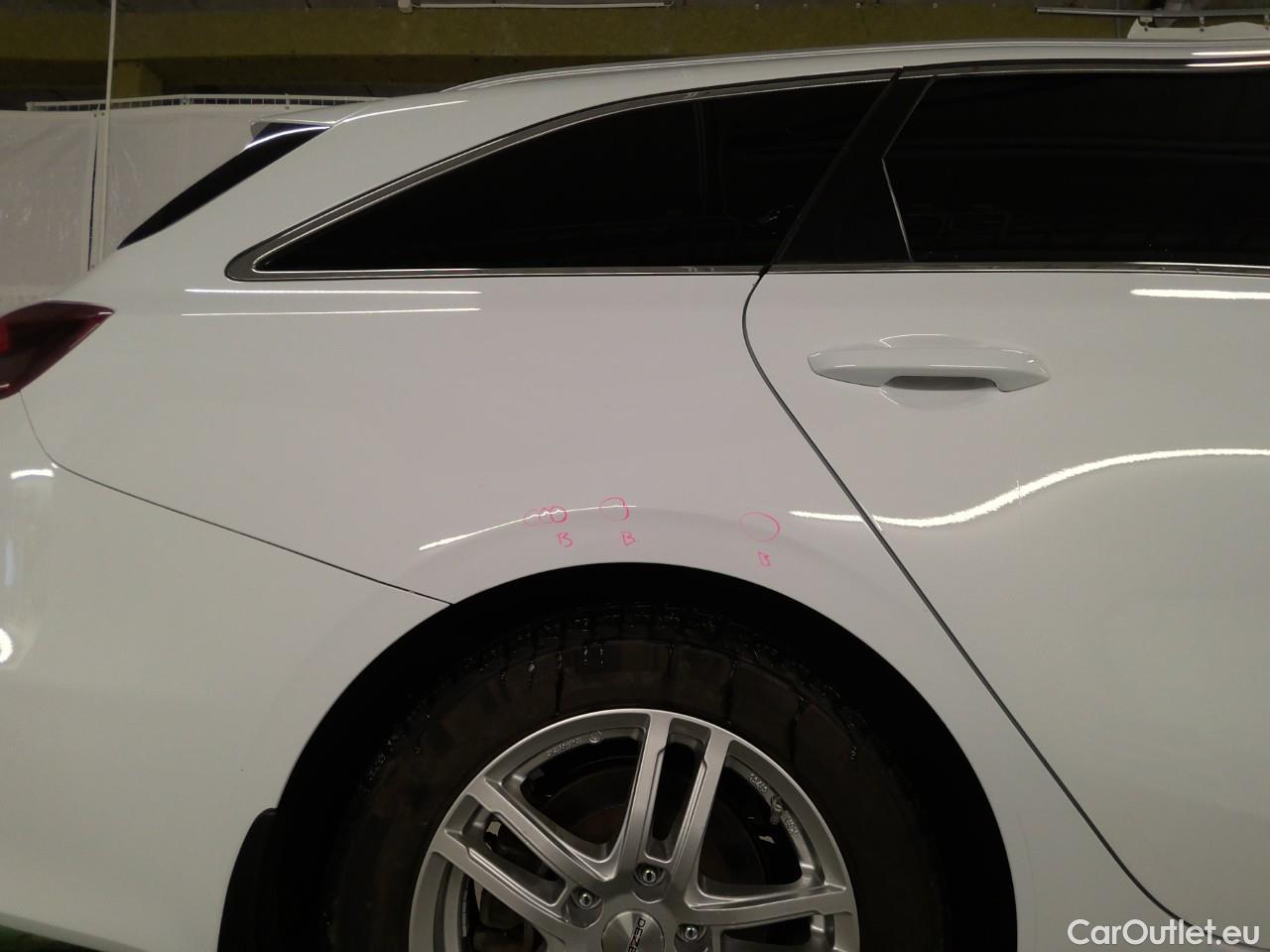  KIA  Cee'd ceed SW 1.6PHEV Advance 5d #26