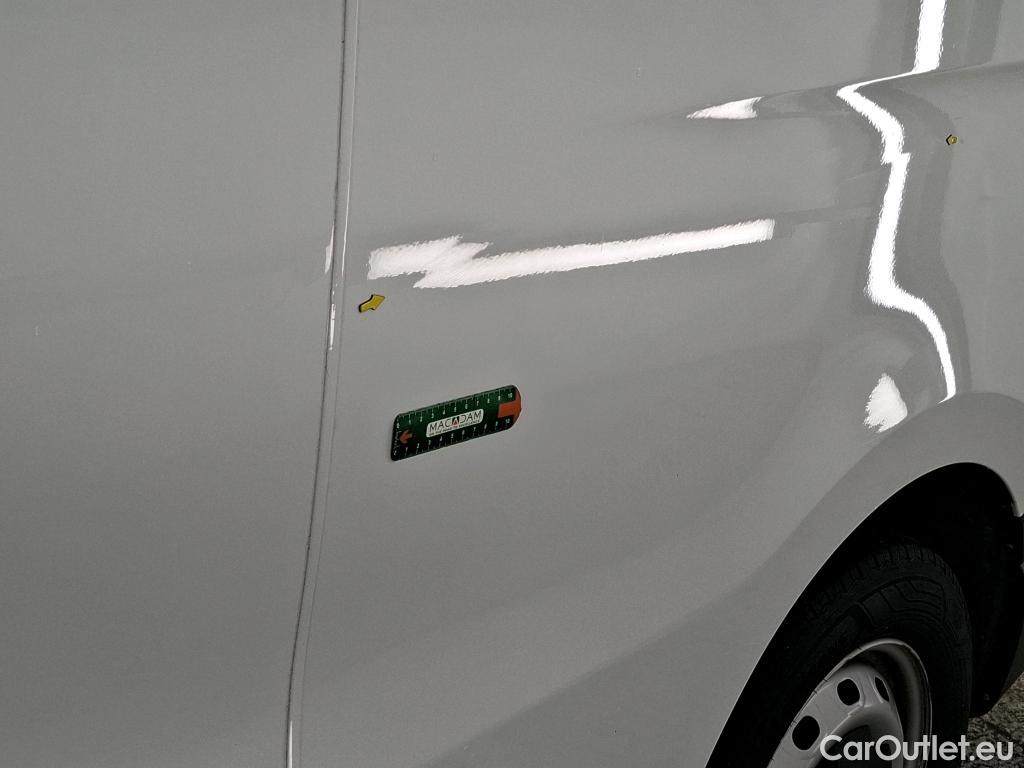  Renault  Trafic  III Fourgon L2H1 3T Grand Confort 2.0 dCi 130CV BVM6 E6d #4